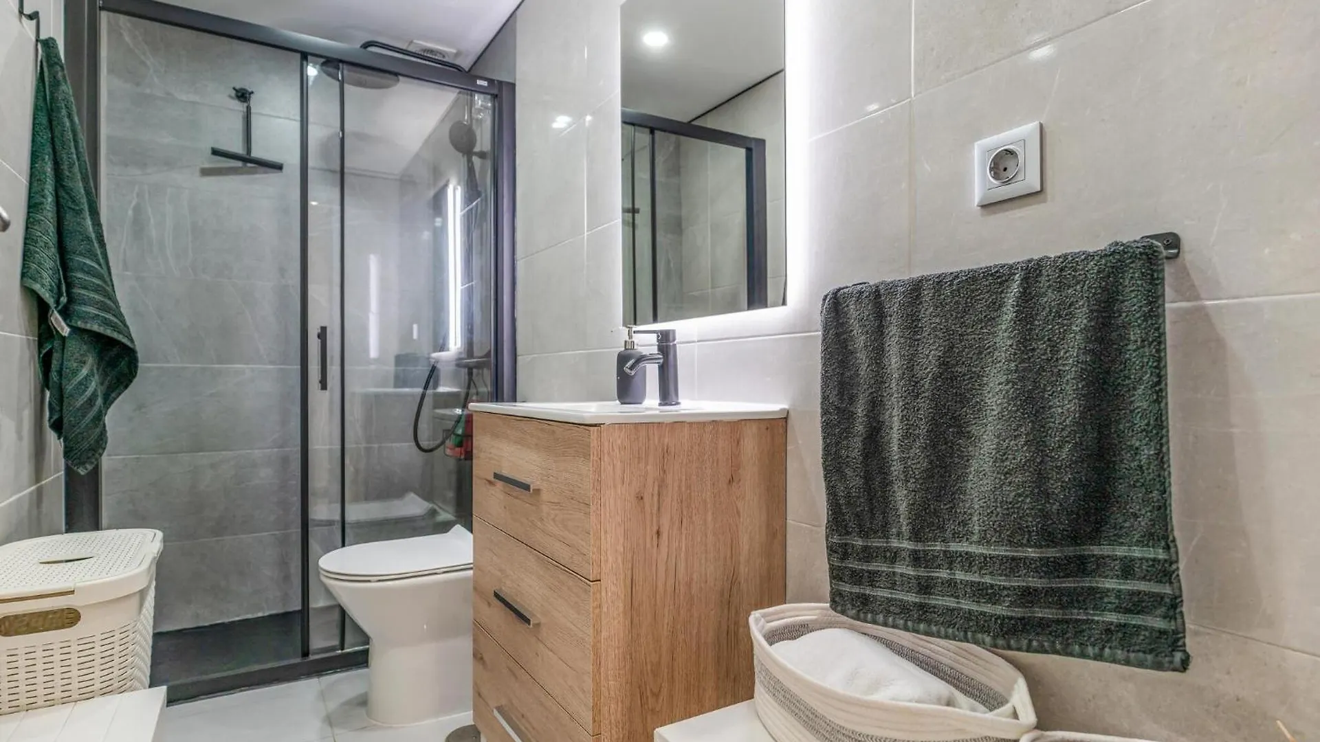 Awesome Apartment In Marbella With Wifi 西班牙